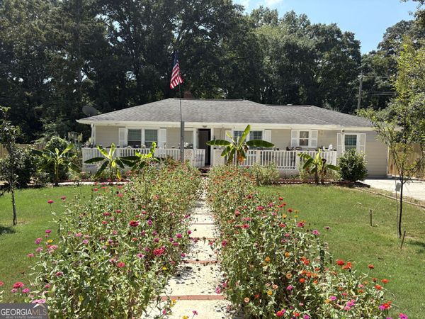 309 Glen Iris Drive, Monroe, GA 30655
