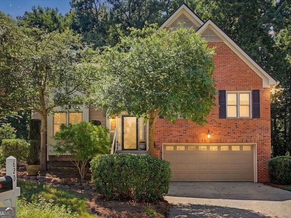 820 Kenley Walk, Roswell, GA 30076
