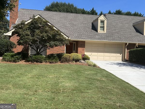 640 Brickleberry Court, Roswell, GA 30075