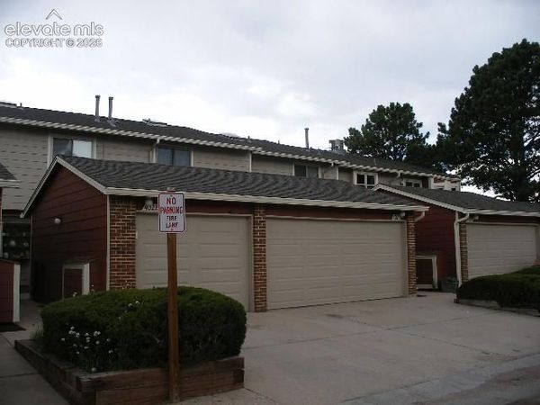 432 W Rockrimmon Boulevard, Unit D, Colorado Springs, CO 80919