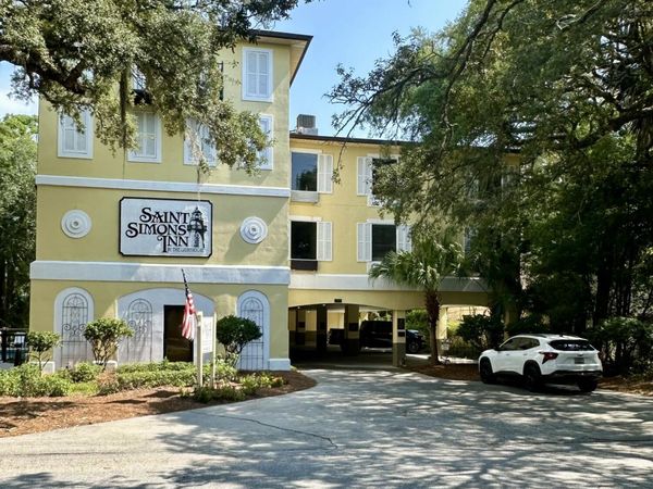609 Beachview Drive , St. Simons Island, GA 31522