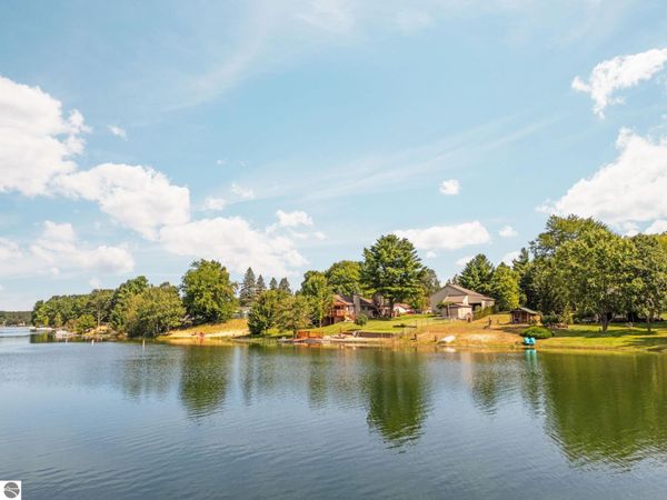 392 Gitchegumee Drive, Buckley, MI 49620