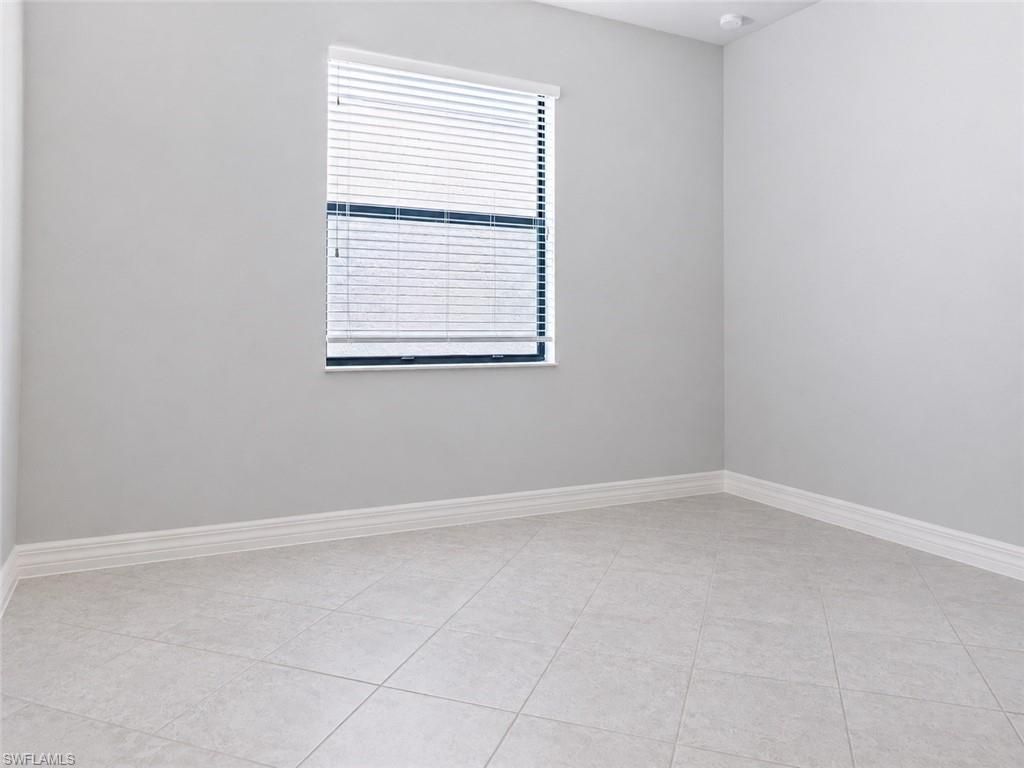 4384 Aurora St, Naples, FL 34119 Photo