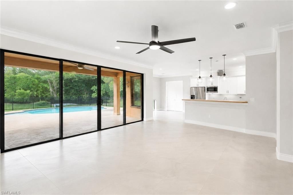 4384 Aurora St, Naples, FL 34119 Photo