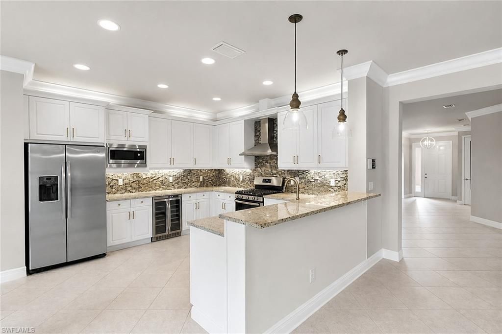 4384 Aurora St, Naples, FL 34119 Photo