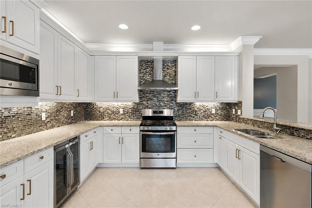 4384 Aurora St, Naples, FL 34119 Photo