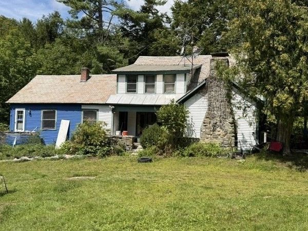 81 Route 8a, Heath, MA 01339