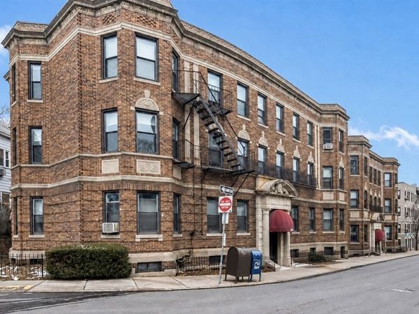 43 Glenville Ave, Unit 8, Boston, MA 02134