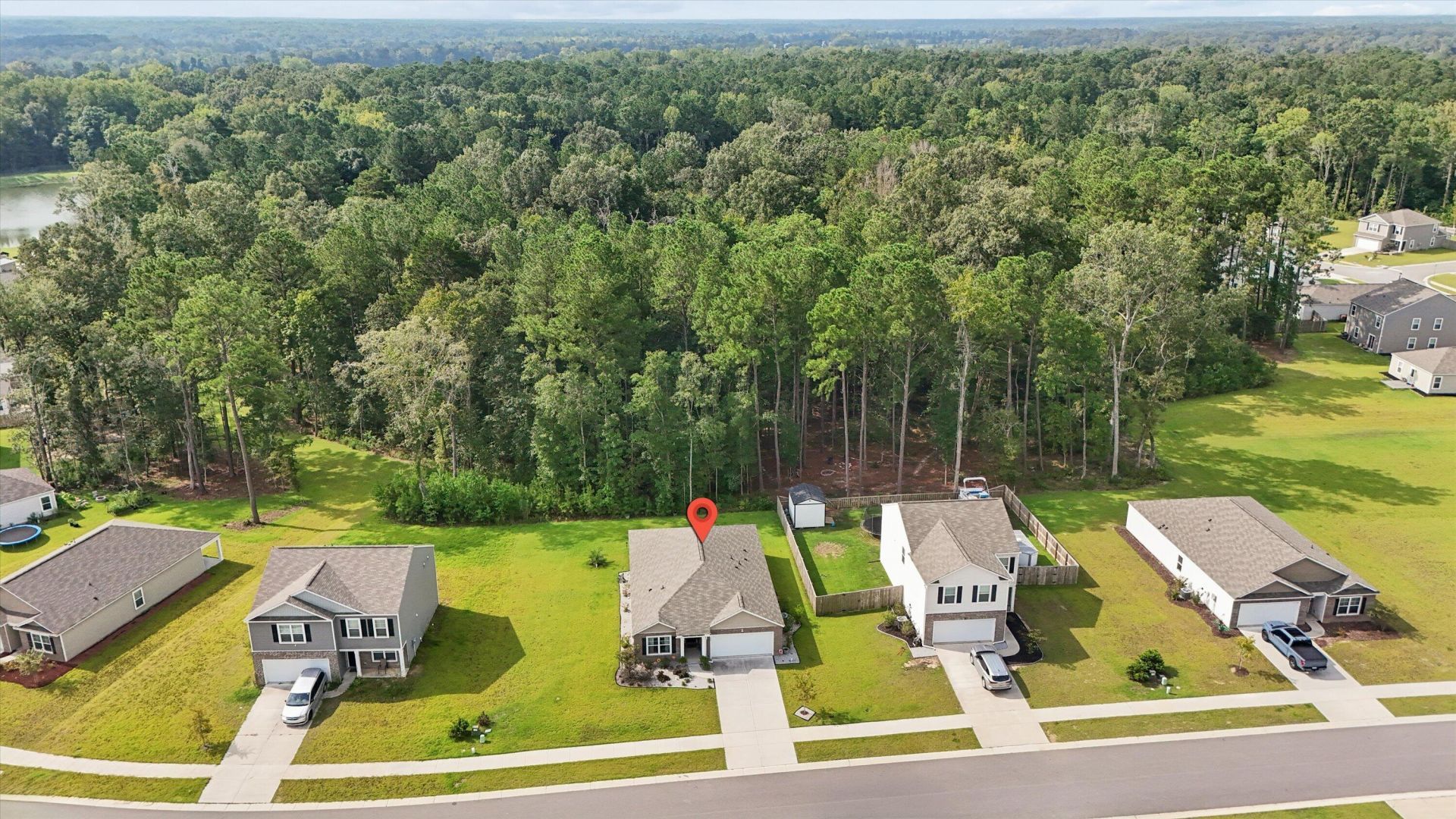 385 Spruce Ivy Street Photo 5