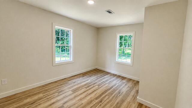 214 Corina Street Photo 4