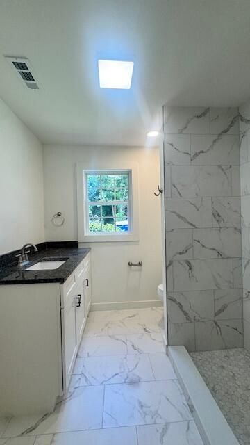 214 Corina Street Photo 6
