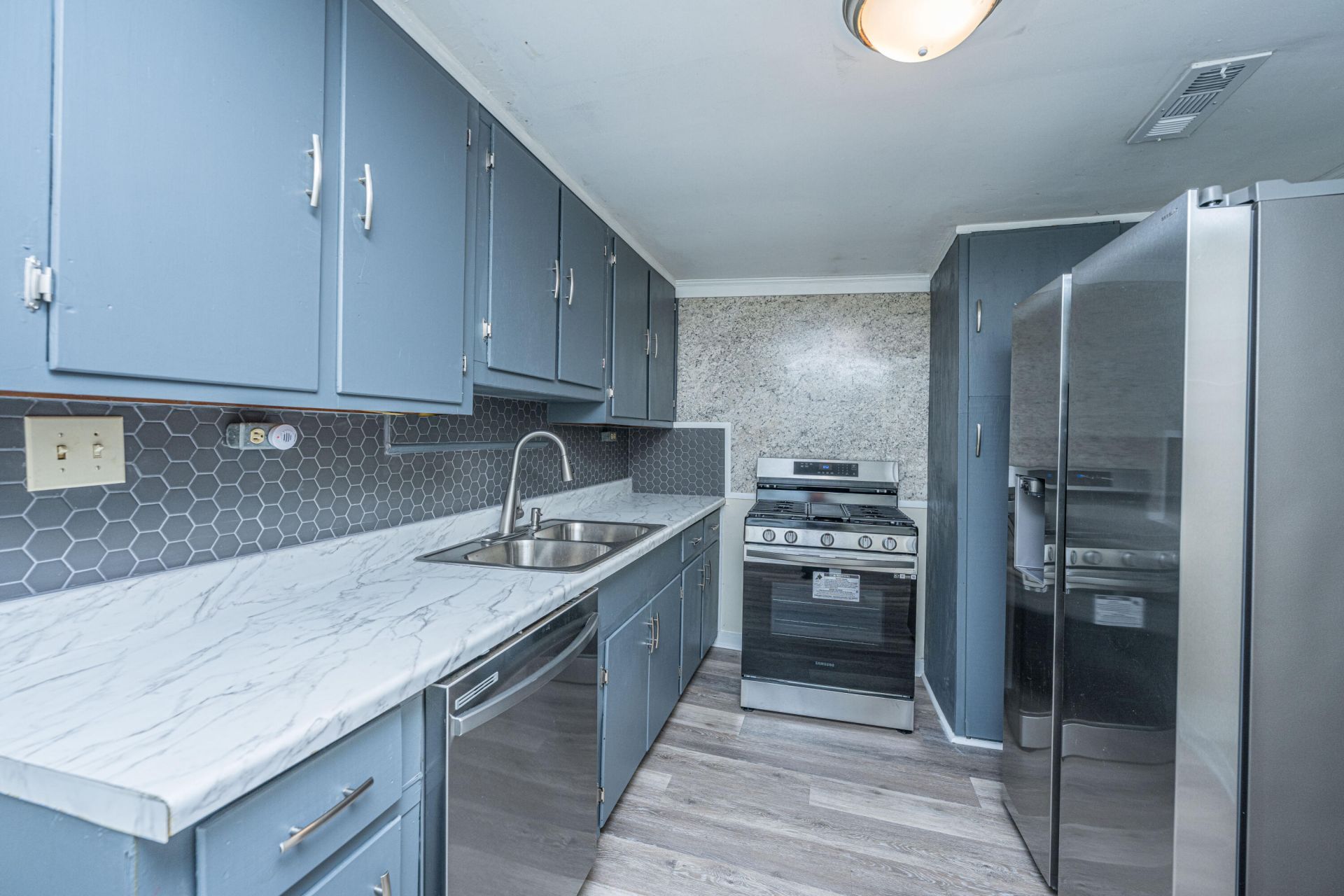 950 Battery Avenue Photo 11