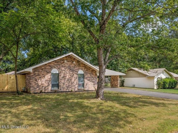 5698 Shannon Drive, Horn Lake, MS 38637