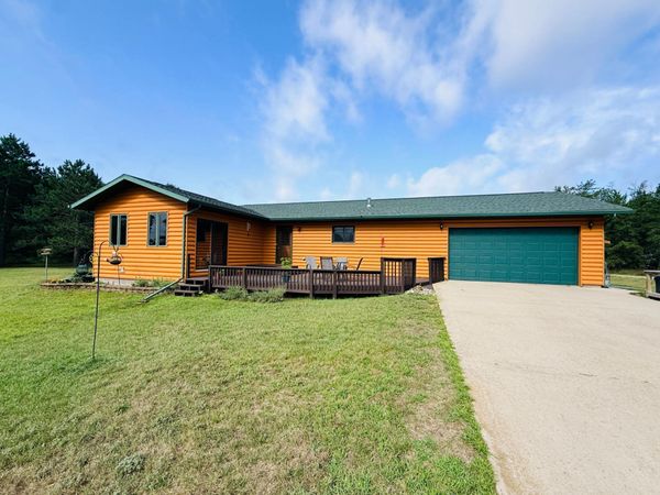 37261 Night Hawk Road , Lake George, MN 56458