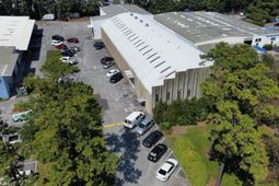475 Long Point Road  photo 4