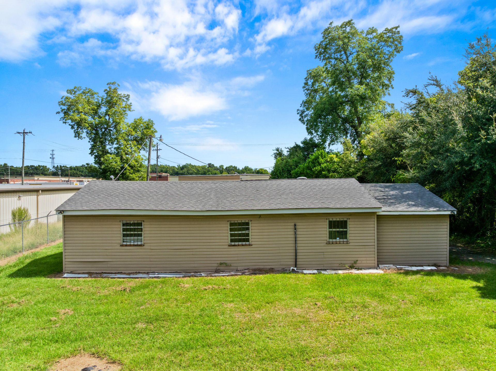 680 Five Chop Road  Photo 4