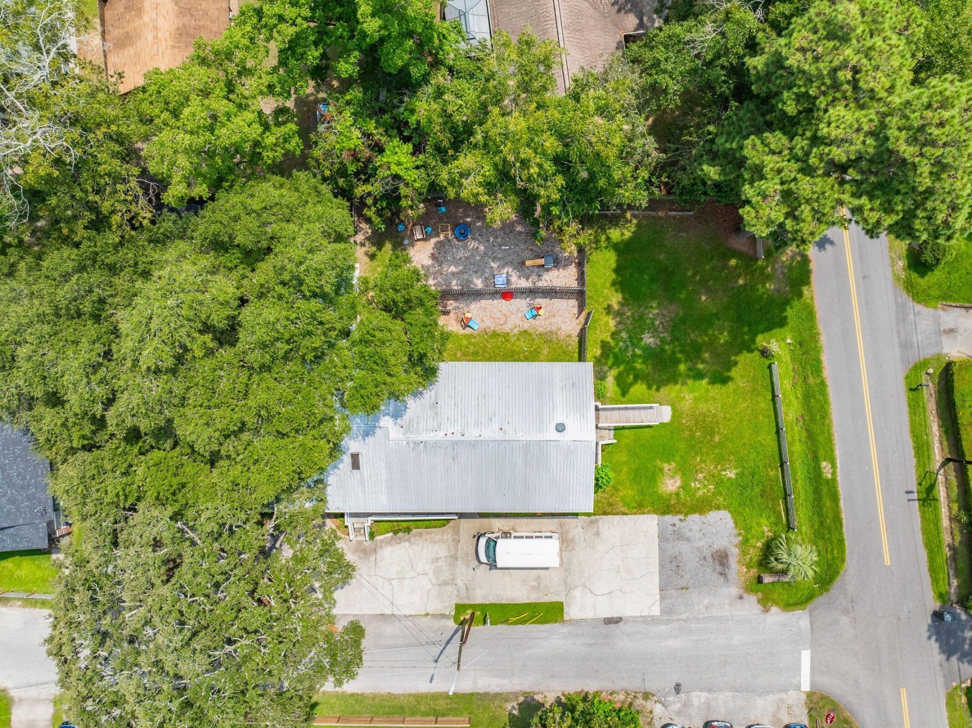 1219 Hobart Avenue  Photo 16