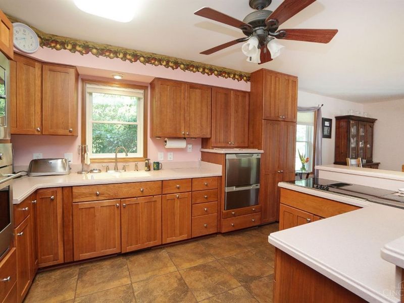 726 Waynoka Drive, Jackson Township, OH 45171 Photo 13