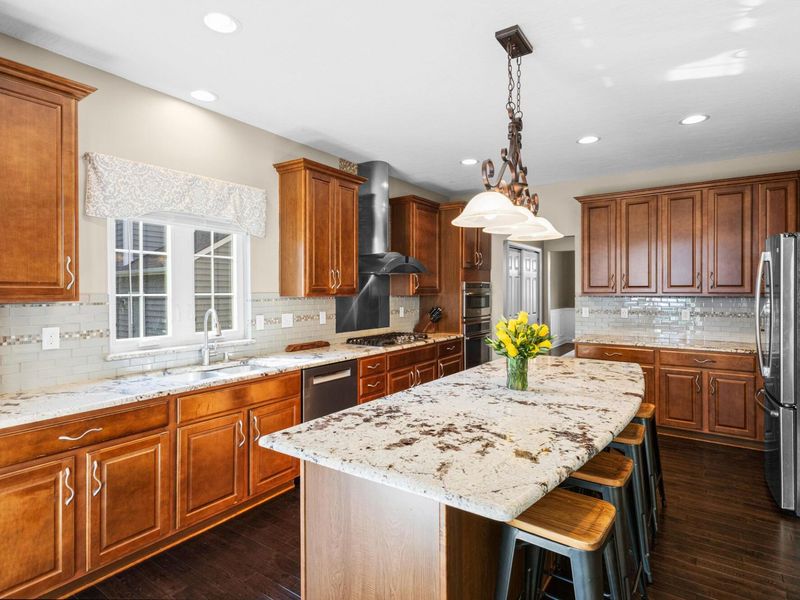 8275 Marwithe Place, New Albany, OH 43054 Photo 17