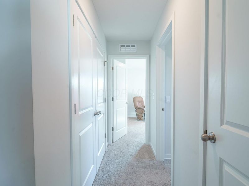 834 Allegro Drive , Reynoldsburg, OH 43068 Photo 17