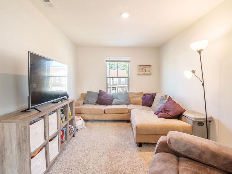 834 Allegro Drive , Reynoldsburg, OH 43068 Photo 25