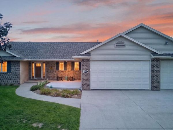 N3032 Dykstra ROAD, Waldo, WI 53093