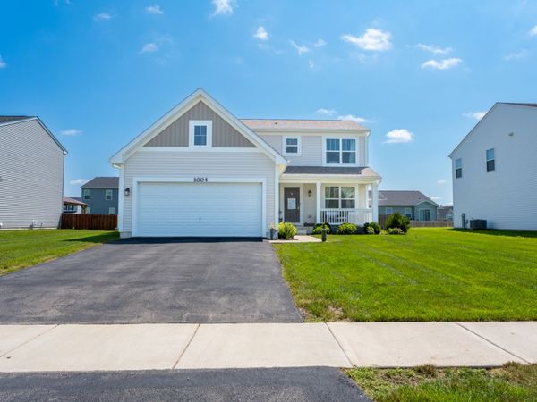 1004 Daniel Street , Plano, IL 60545