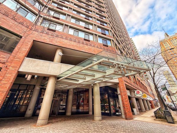 211 E Ohio Street, Unit 2312, Chicago, IL 60611