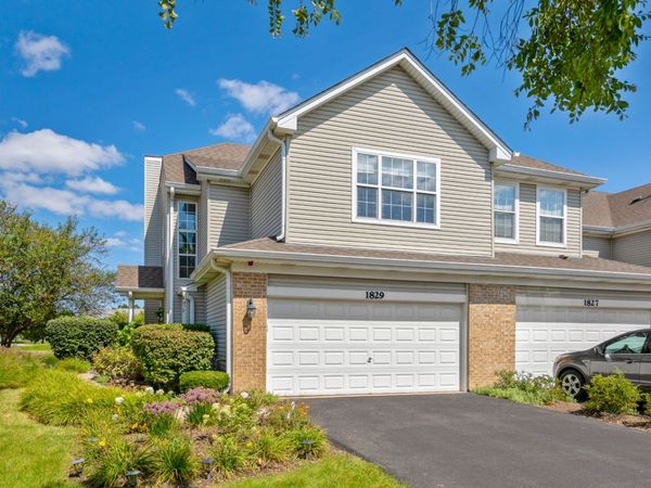 1829 Golden Gate Lane , Naperville, IL 60563