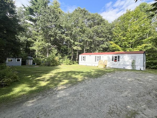 923 West Road , Belgrade, ME 04917