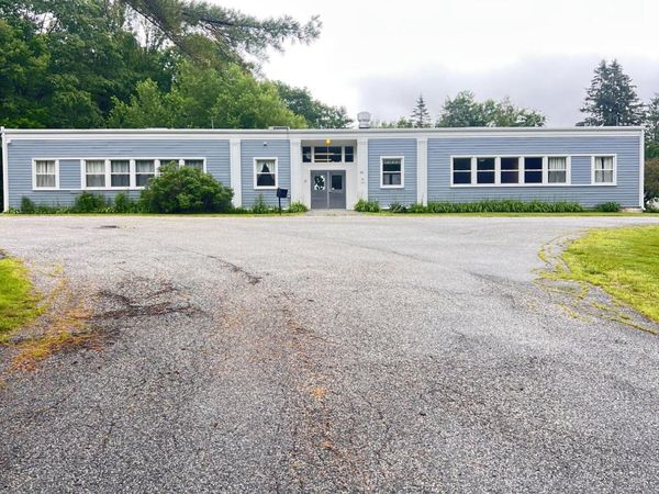 31 Holbrook Road , Auburn, ME 04210