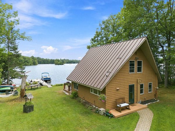 44 Woodham Drive, Readfield, ME 04355