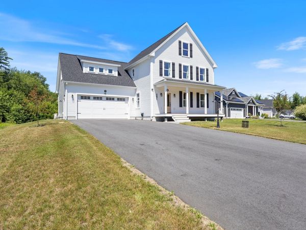1 Beacon Drive , Brunswick, ME 04011