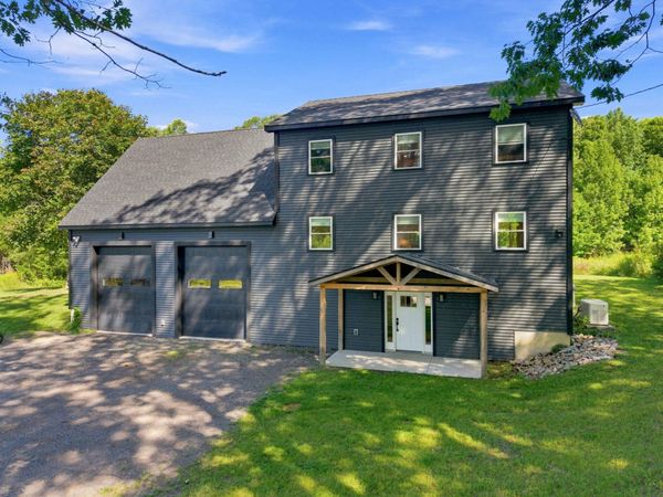 594 Vaughn Road , Dover-Foxcroft, ME 04426