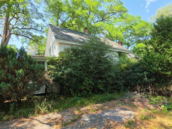 4 S River Road, Calais, ME 04619