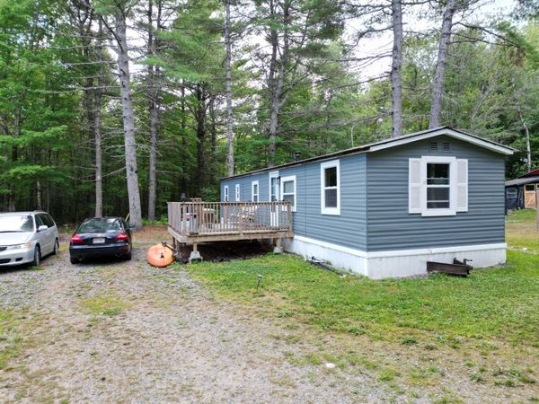 11 Clifford Lane , Lincoln, ME 04457