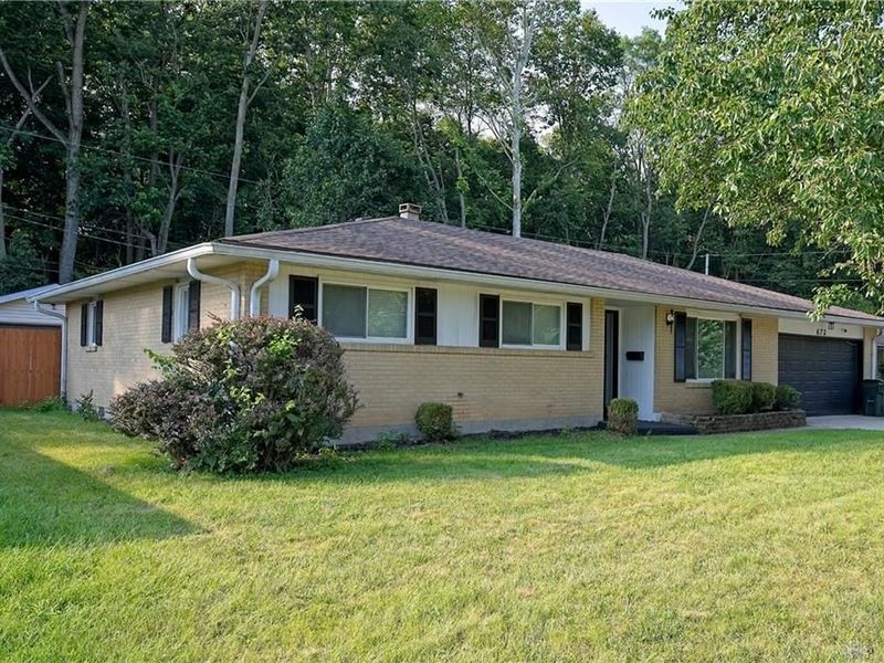673 Fredricksburg Drive, Harrison Township, OH 45415 Photo 4