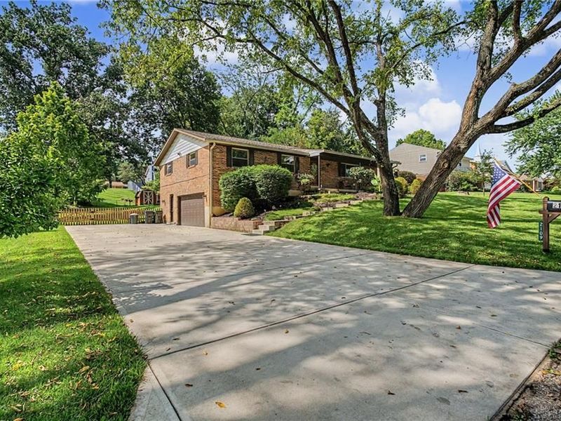2109 Vemco Drive, Bellbrook, OH 45305 Photo 3