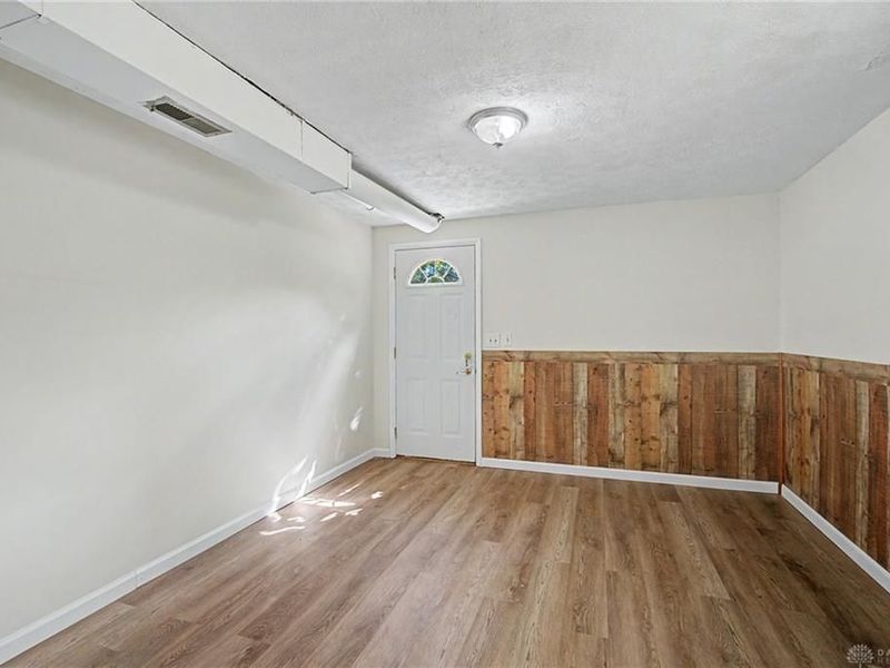 2109 Vemco Drive, Bellbrook, OH 45305 Photo 36