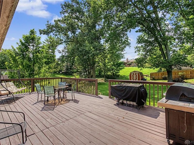 2109 Vemco Drive, Bellbrook, OH 45305 Photo 38