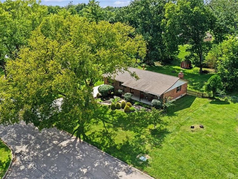 2109 Vemco Drive, Bellbrook, OH 45305 Photo 51