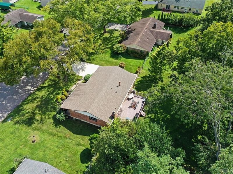 2109 Vemco Drive, Bellbrook, OH 45305 Photo 57
