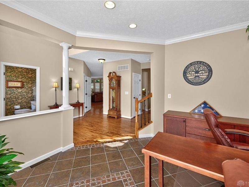 7865 South Trail, Mason, OH 45040 Photo 9