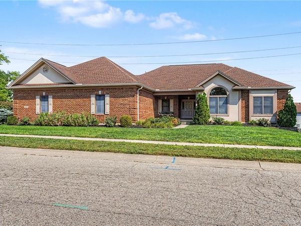 350 Saint Andrews Trail, Miamisburg, OH 45342
