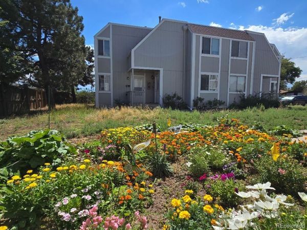 12056 E 25th Avenue , Aurora, CO 80010