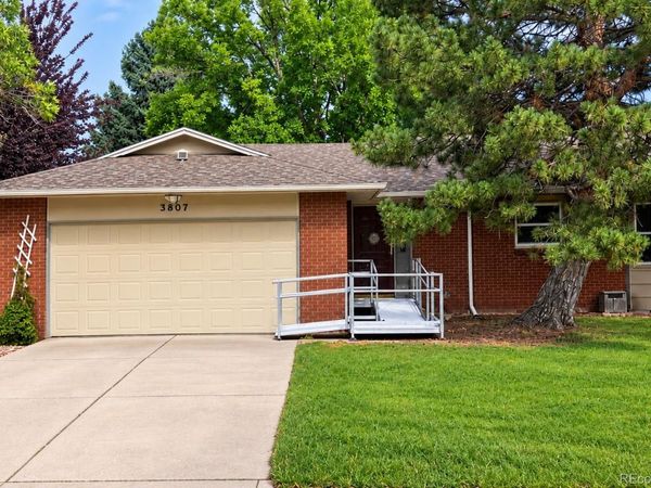 3807 W 11th Street , Unit 2, Greeley, CO 80634