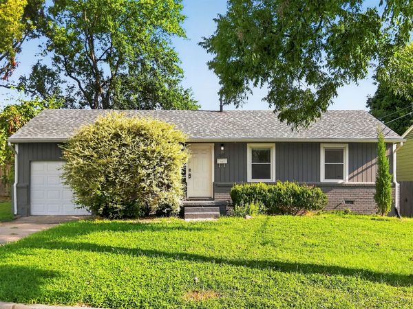2127 W 46th Place , Tulsa, OK 74107