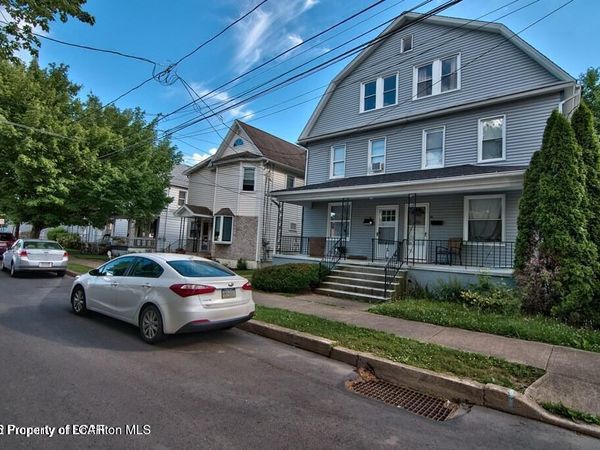 34 1/2 John Street, Kingston, PA 18704