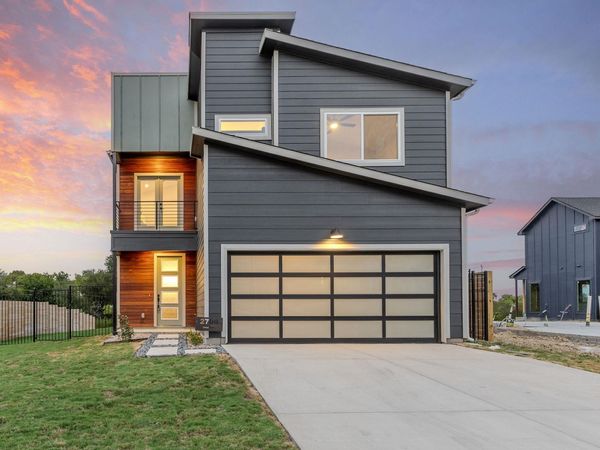 2708 Bristol DR, Austin, TX 78723