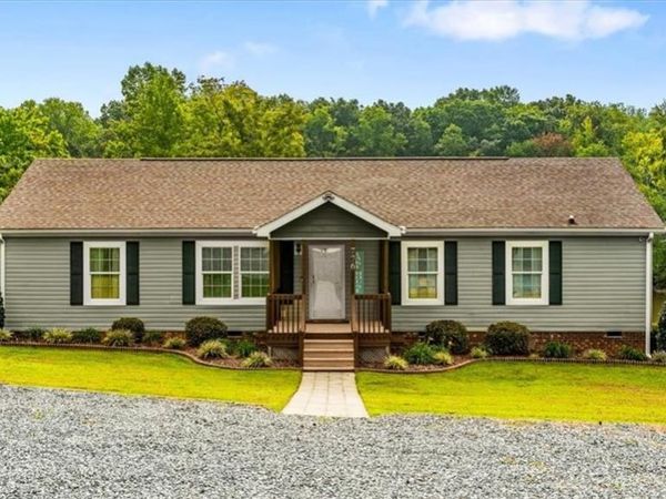 776 Lake Shore Avenue, Lexington, NC 27292